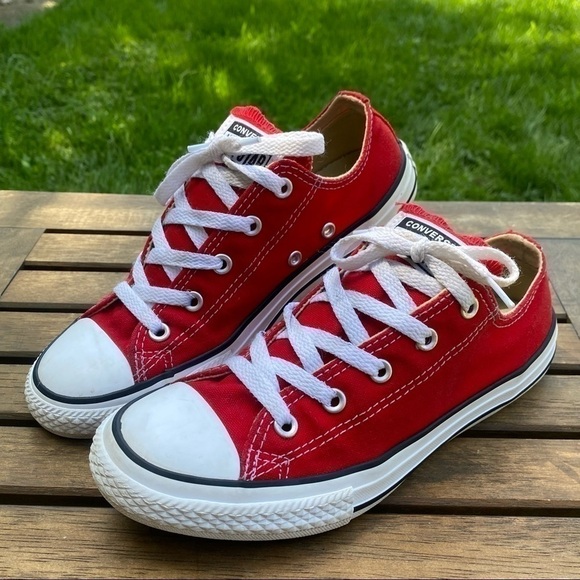 Youth Converse All  Star LowTop Red Size 3 - Picture 2 of 6